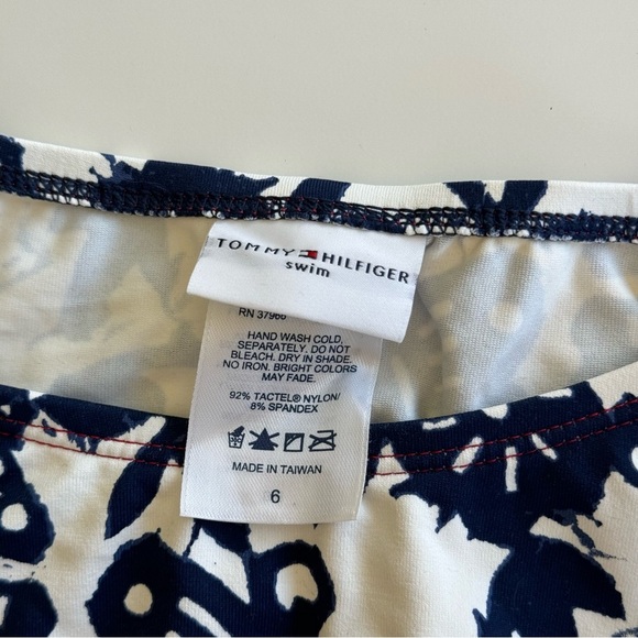 Tommy Hilfiger Swim Bikini Set Butterfly Size 6 - Picture 2 of 9